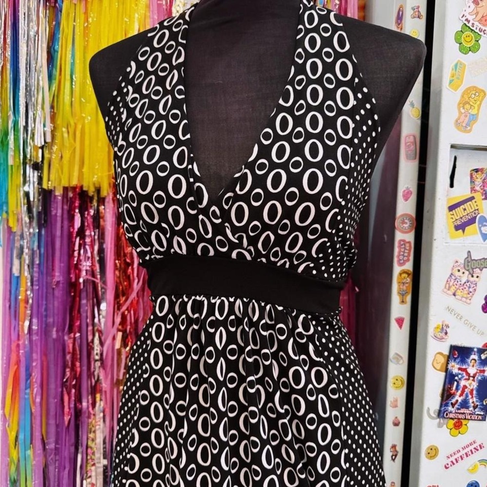 Vintage Y2K 2000s patterned halter tank - Picture 3 of 5